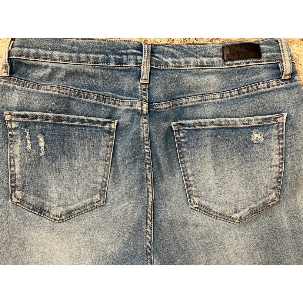 Nicole Miller Studio‎ Denim Distressed Jeans Size 10 Raw Hem Light Wash - Picture 6 of 8